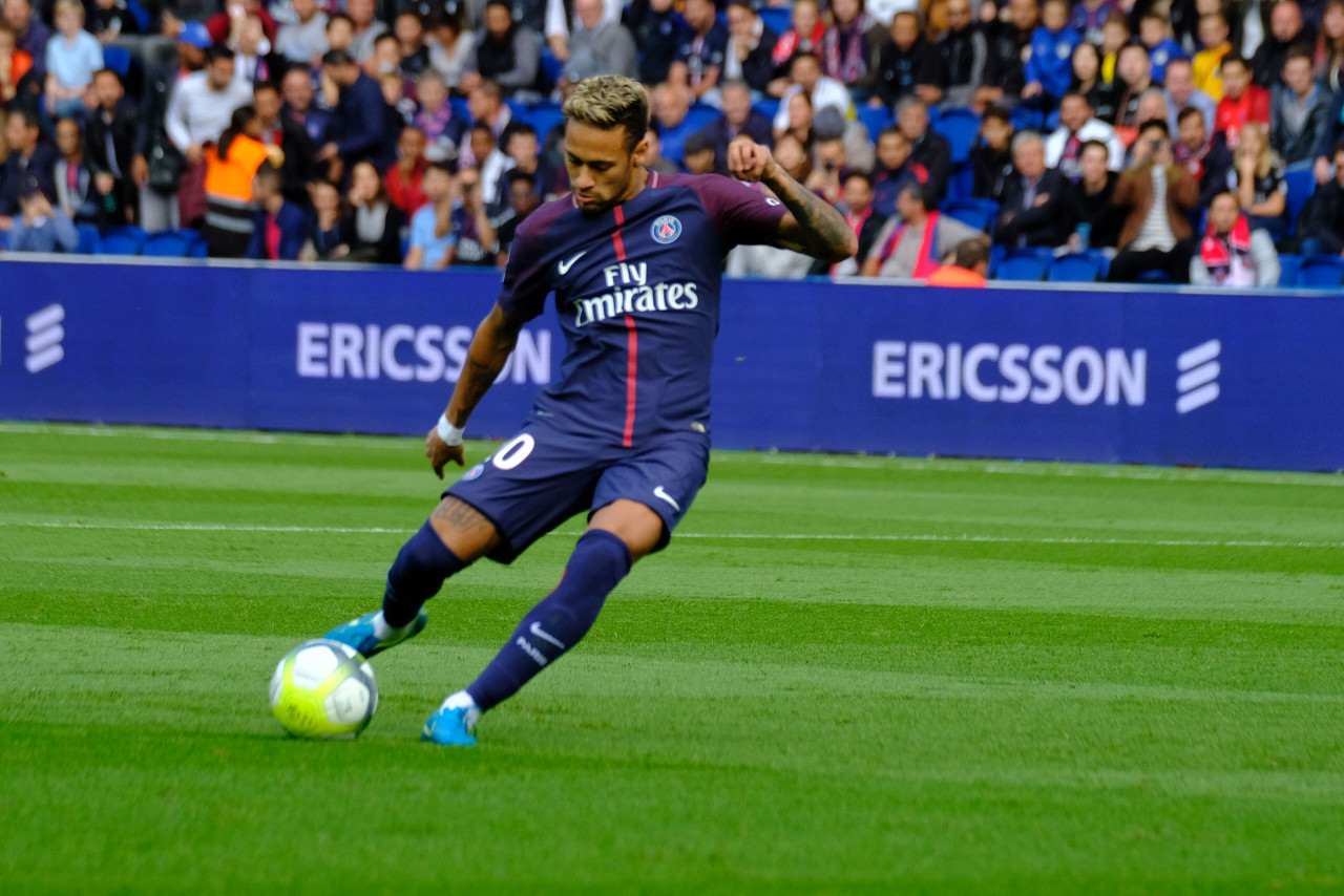 德转西甲身价涨幅榜：居莱尔上涨3000万欧，姆巴佩上涨2000万欧（德转发布西甲身价上调榜：居莱尔+3000万欧，姆巴佩+2000万欧）