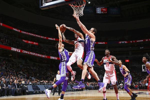 谢什科已恢复训练即将复出！曼联新帝星绝望，曝阿莫林嫌弃他原因（谢什科重返训练场或将火线复出！曼联新帝星陷入绝望，曝阿莫林不赏识他的缘由）