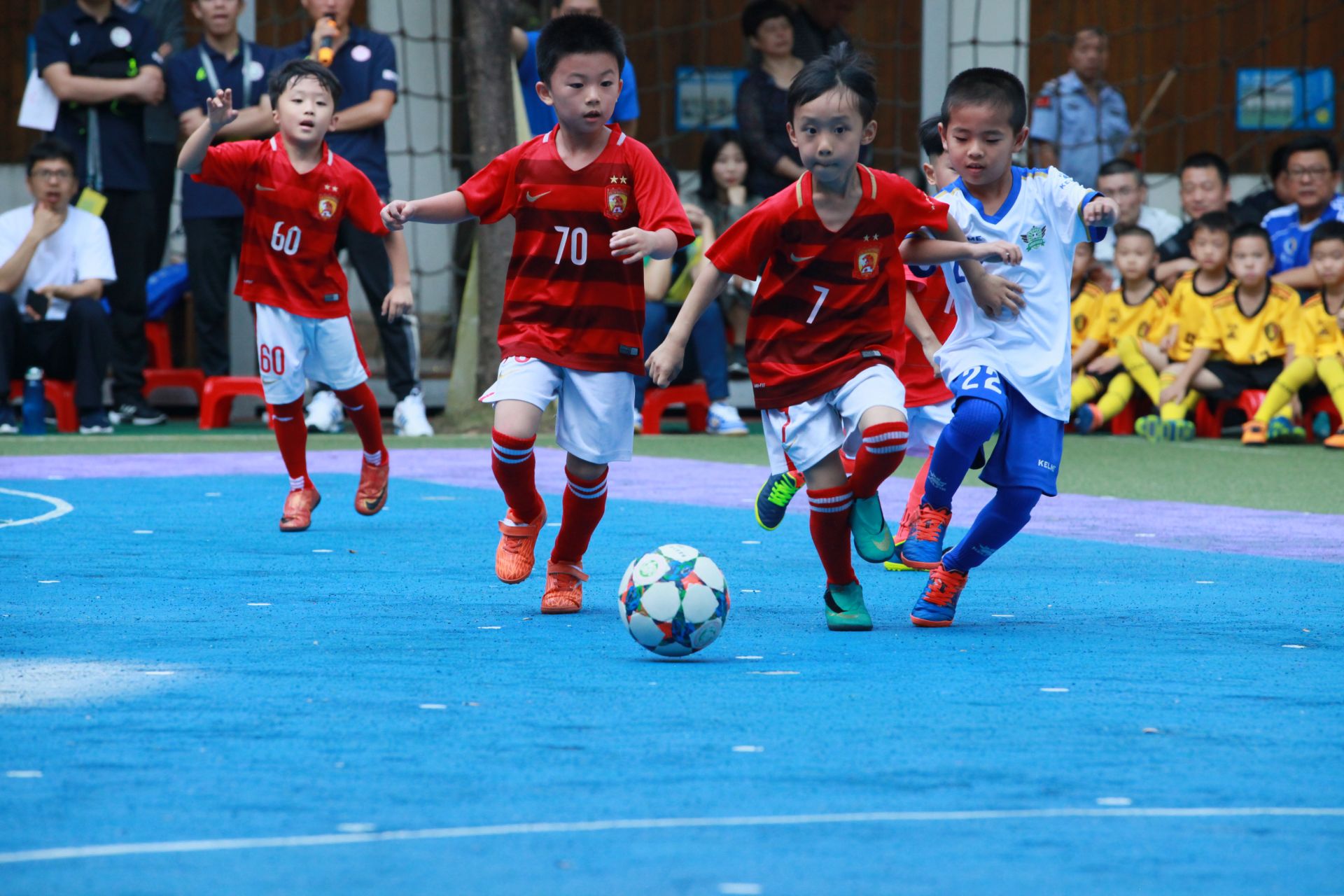 韩媒：韩国高中生球员朴柱荣签约葡甲帕索斯费雷拉一线队（韩媒：韩国高中生朴柱荣加盟葡甲帕索斯费雷拉一线队）