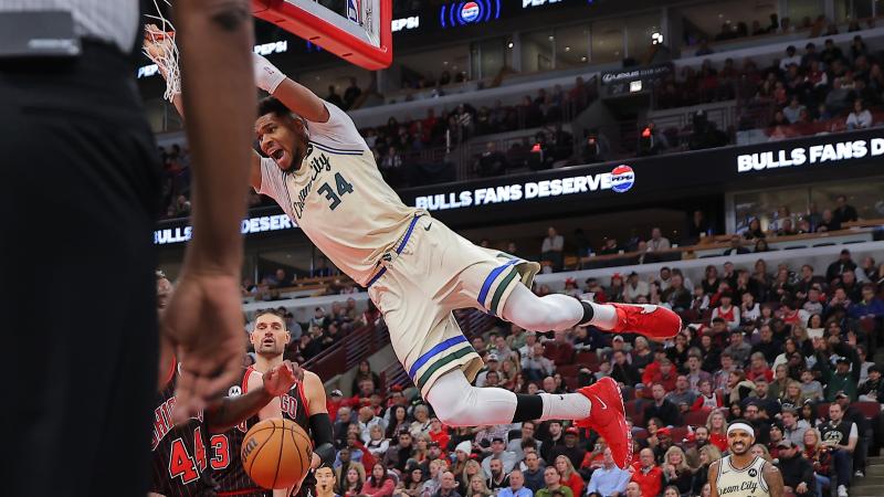 国际米兰vs科莫：劳塔罗-马丁内斯、恰尔汗奥卢首发，莫拉塔、尼科-帕斯出战（国际米兰迎战科莫：劳塔罗、恰尔汗奥卢先发，莫拉塔与尼科-帕斯登场）