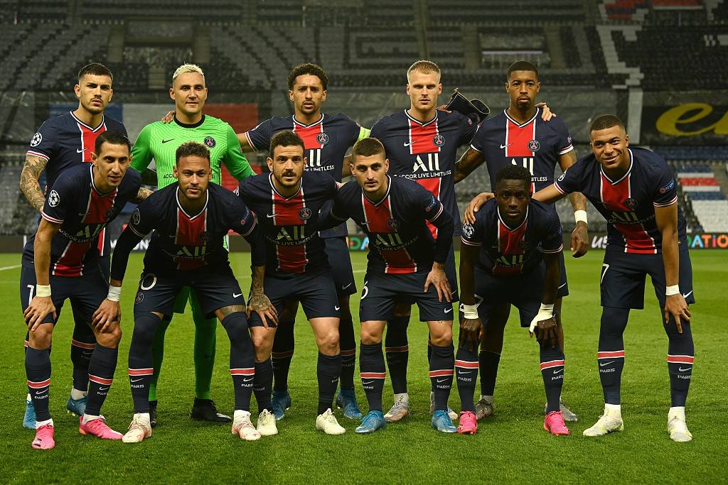 冲突细节曝光！太阳主帅称霍姆格伦先撞阿伦引发报复（冲突内情披露：太阳主帅称霍姆格伦先撞阿伦，引发后续报复）