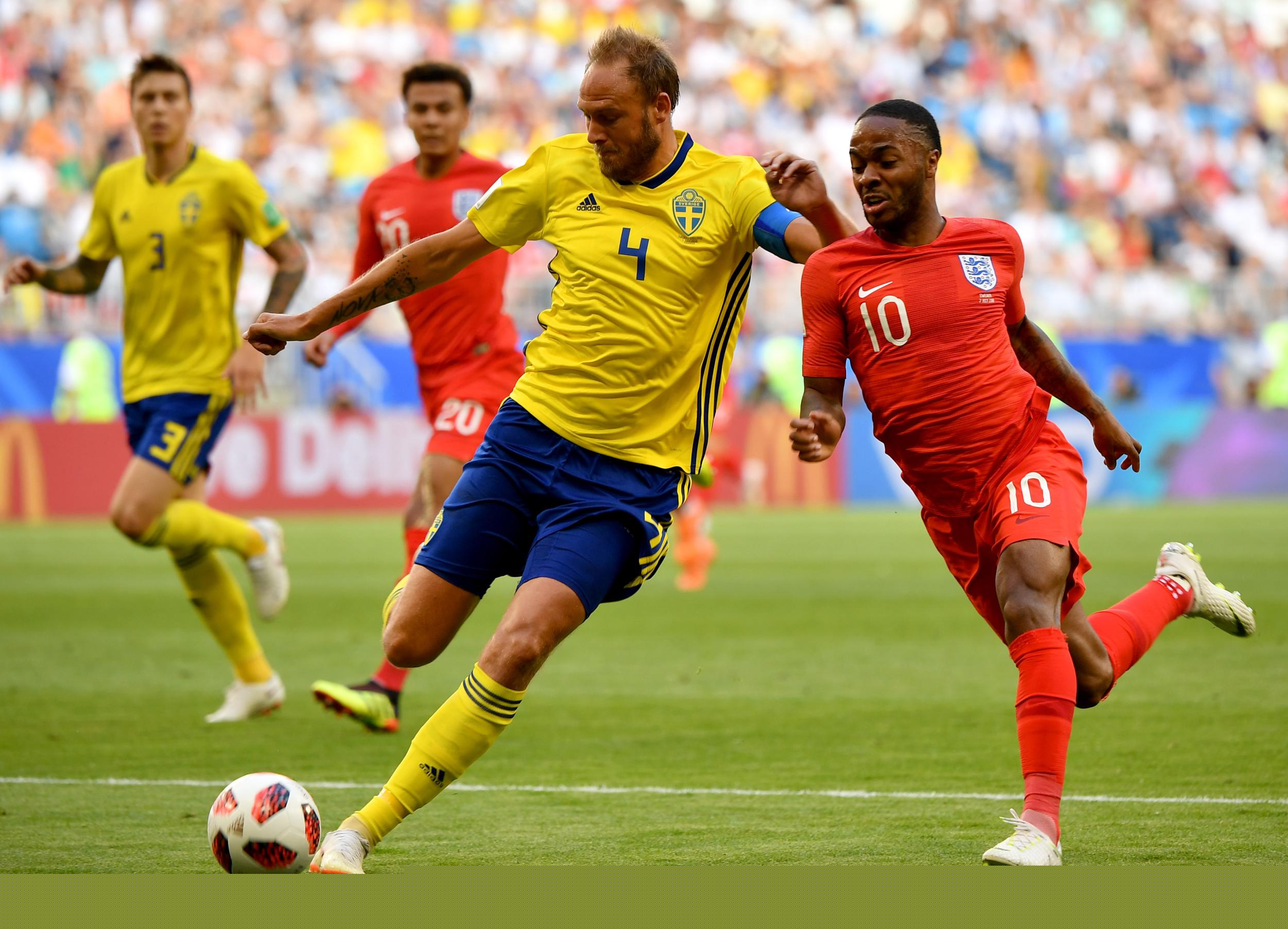 意媒：国米正在关注法兰克福的二号门将考阿-桑托斯（意媒：国际米兰有意法兰克福替补门将考阿·桑托斯）