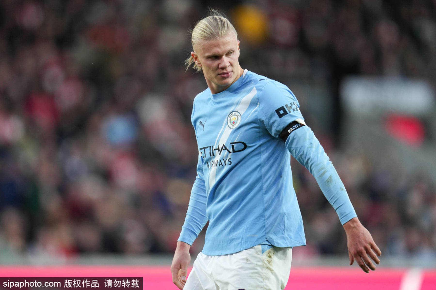 海牛祝贺重庆铜梁龙冲超：愿贵部在2026赛季中超中争创佳绩（海牛恭贺重庆铜梁龙成功冲超，预祝2026赛季中超再创佳绩）