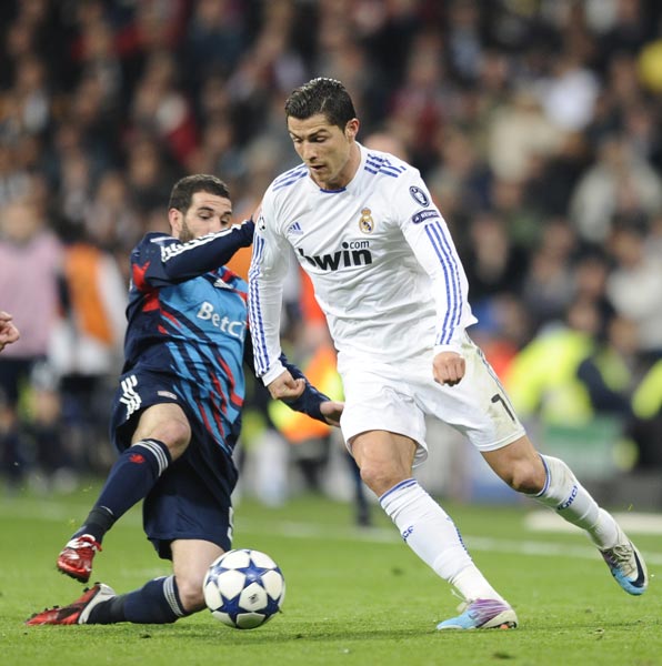 西足协主席：很满意世界杯分组；将尽快敲定与阿根廷的超级杯（西足协主席满意世界杯抽签结果 承诺尽快敲定对阵阿根廷的超级杯）