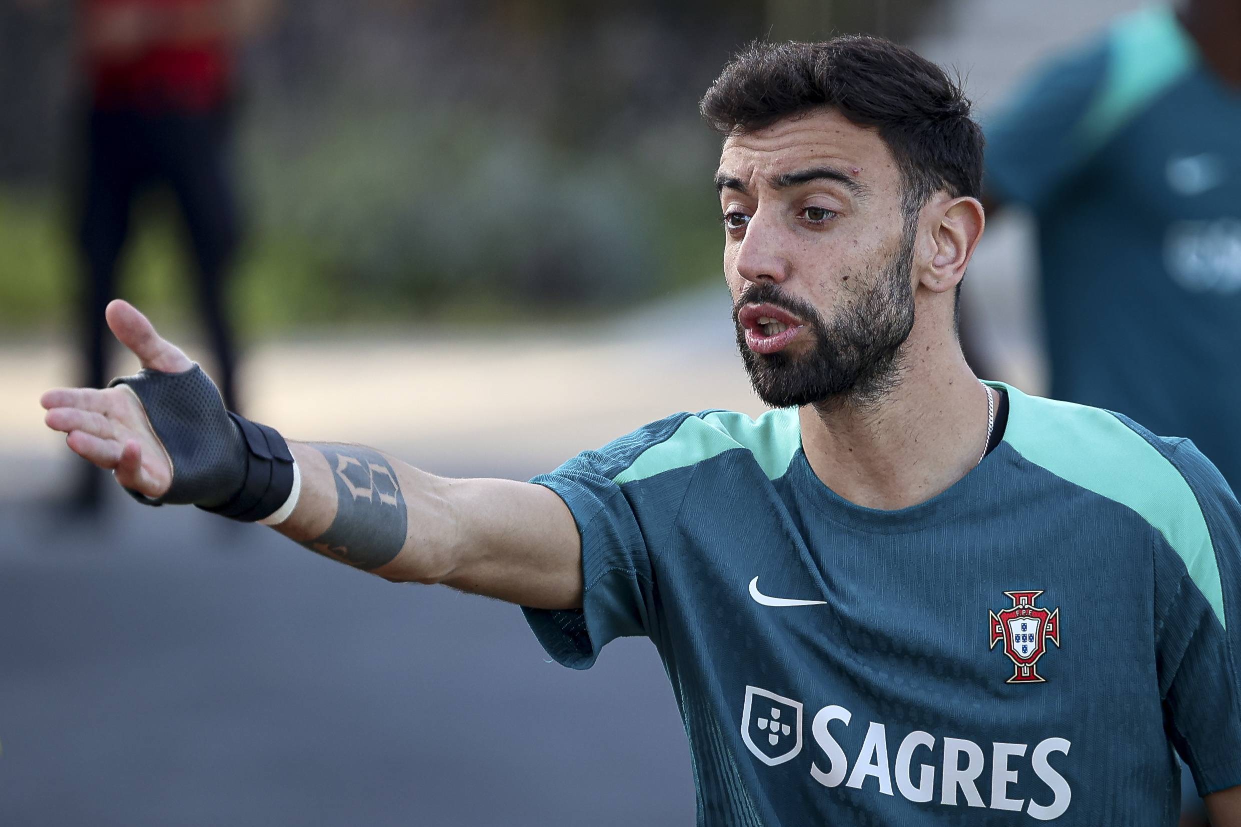 铜梁龙再发感谢信：感谢各界支持厚爱，共期中国足球灿烂明天（铜梁龙再致谢信：感恩各界厚爱支持，共盼中国足球美好明天）